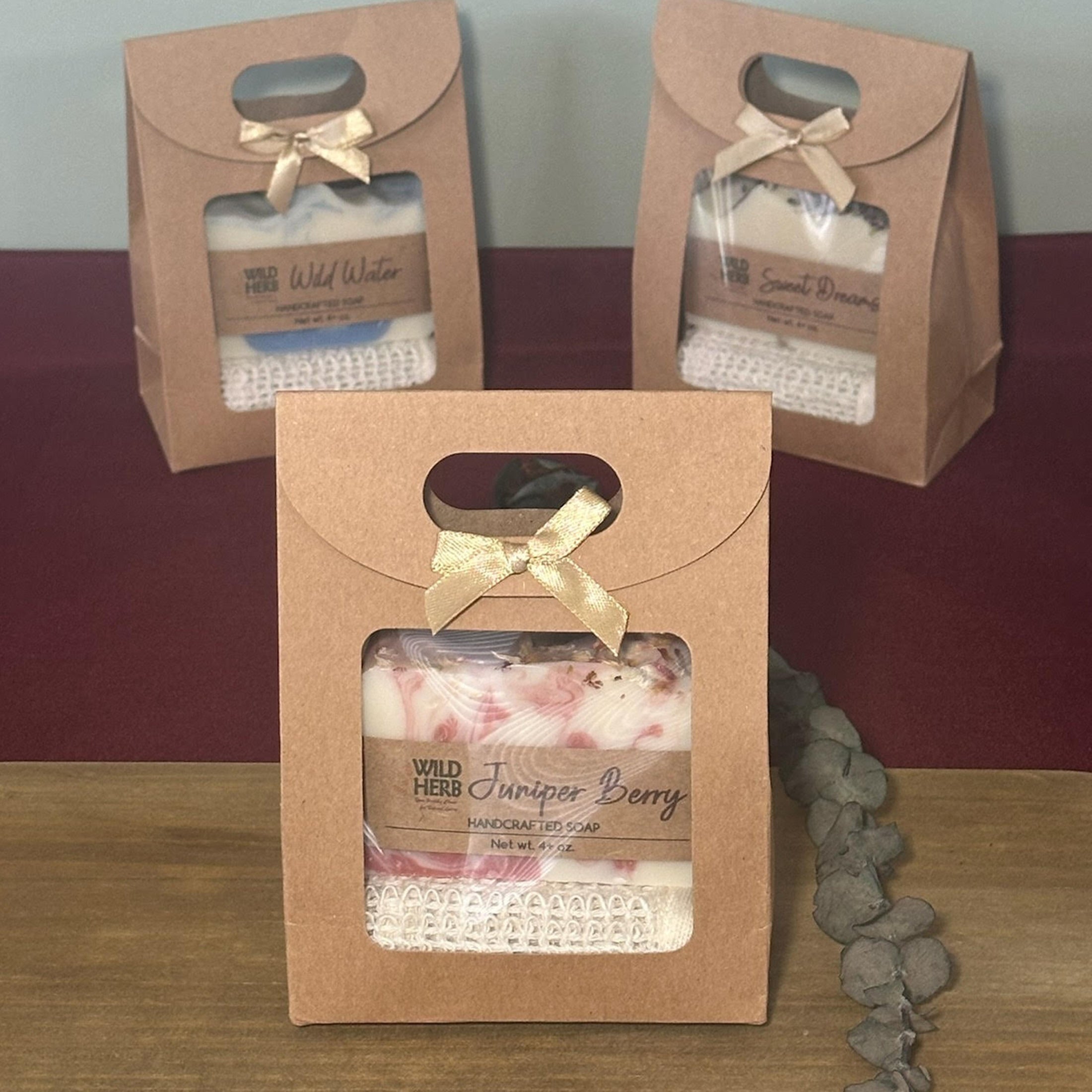 Gift Bag Window Soap & Cloth Set
