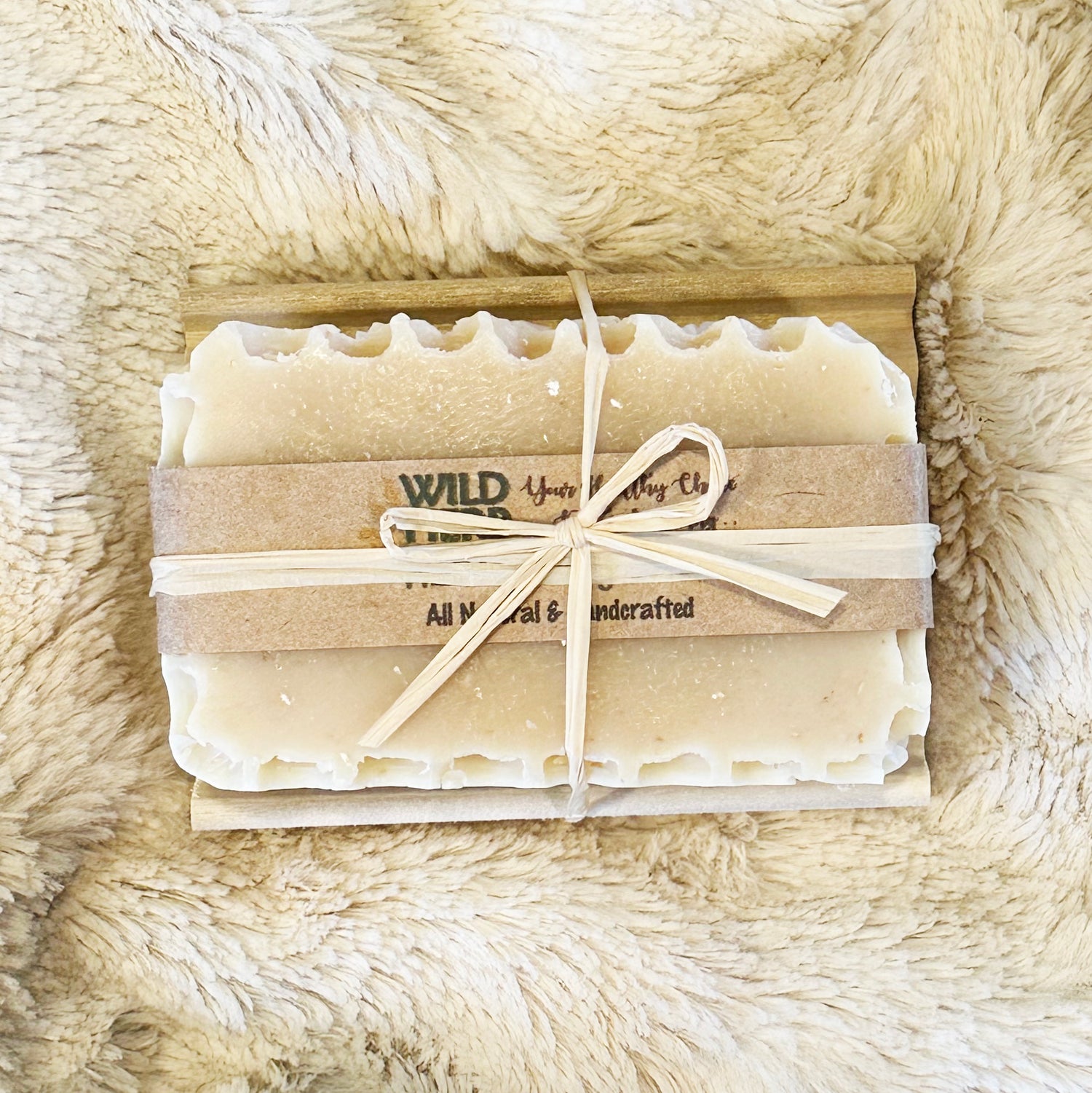 Natural Soap Bar + Wooden Dish-Wild Herb Your Healthy Choice for Natural Living
