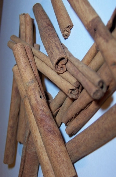 Cinnamon Bark Pure Essential Oil-Wild Herb Your Healthy Choice for Natural Living